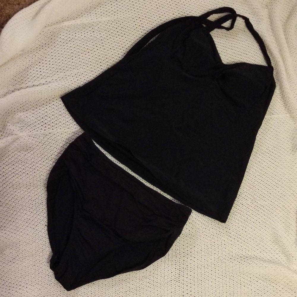 Tankini bathing suit two piece top and XL bottom L